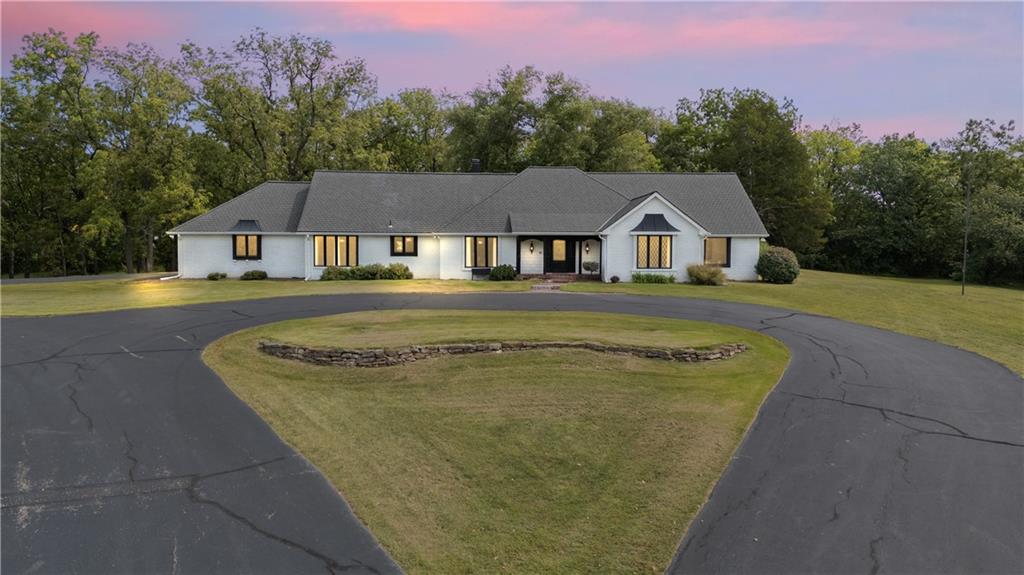 Listing Photo MLS #HMS2575105