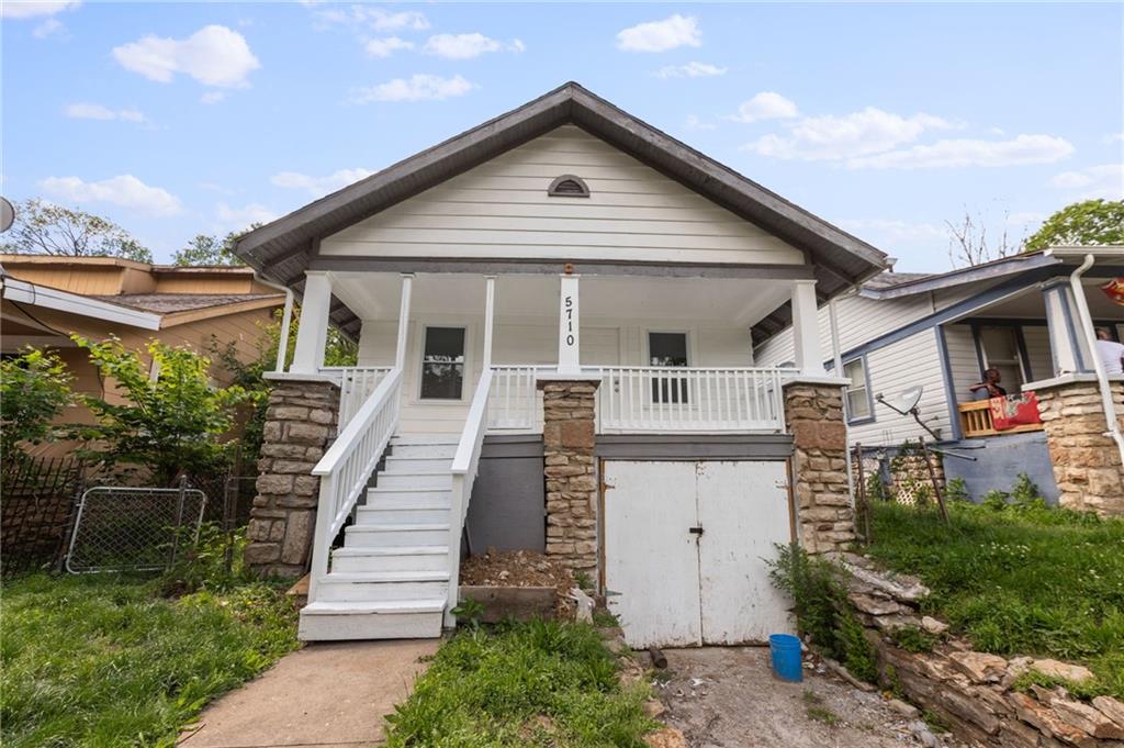 Listing Photo MLS #HMS2575286