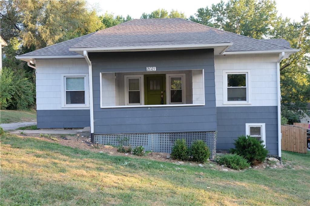 Listing Photo MLS #HMS2575401