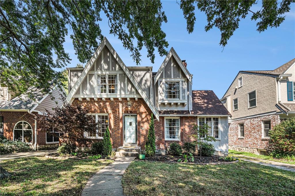 Listing Photo MLS #HMS2575566