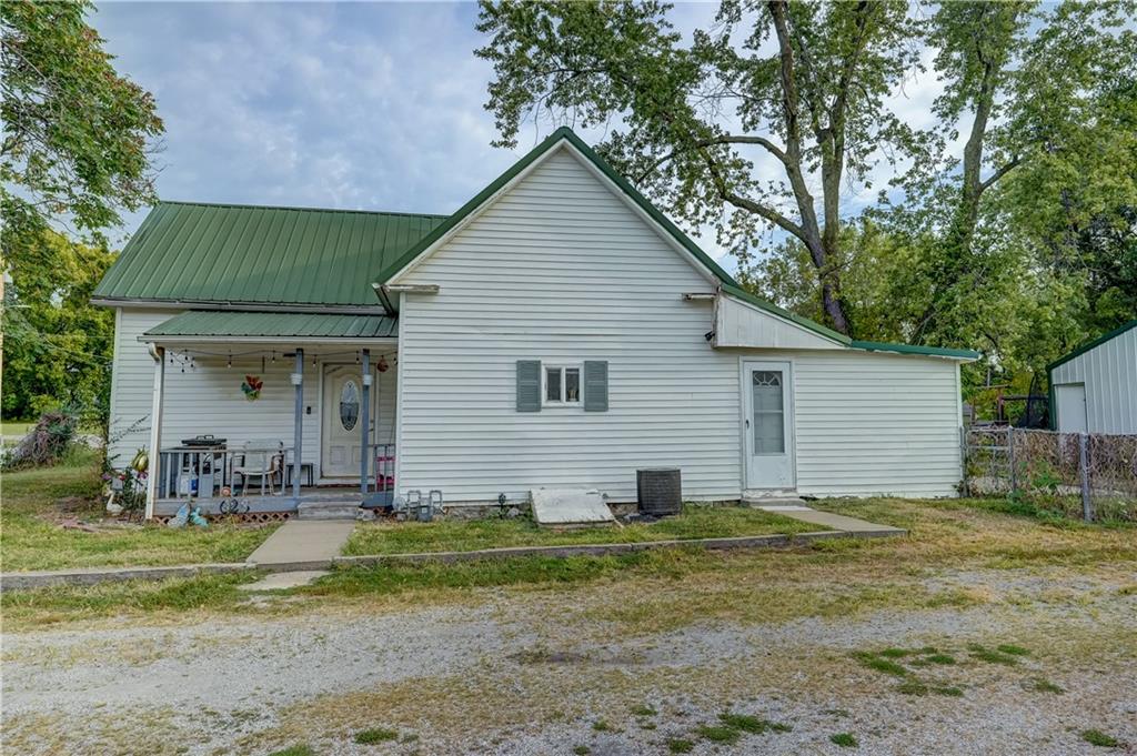 Listing Photo MLS #HMS2575650