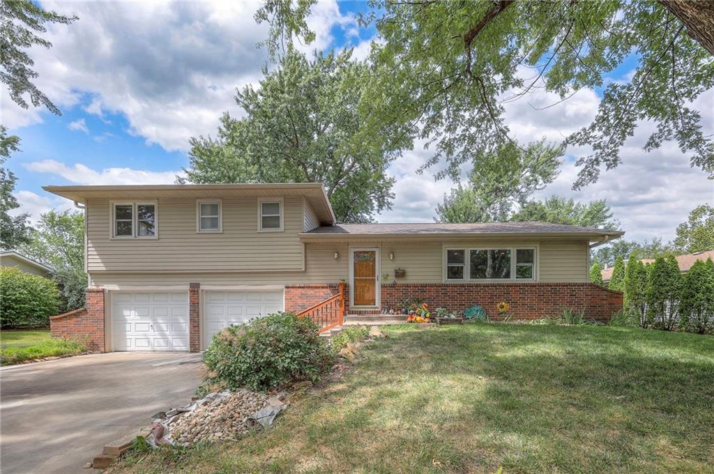 Listing Photo MLS #HMS2576251