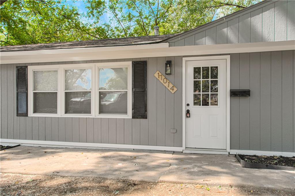 Listing Photo MLS #HMS2576263