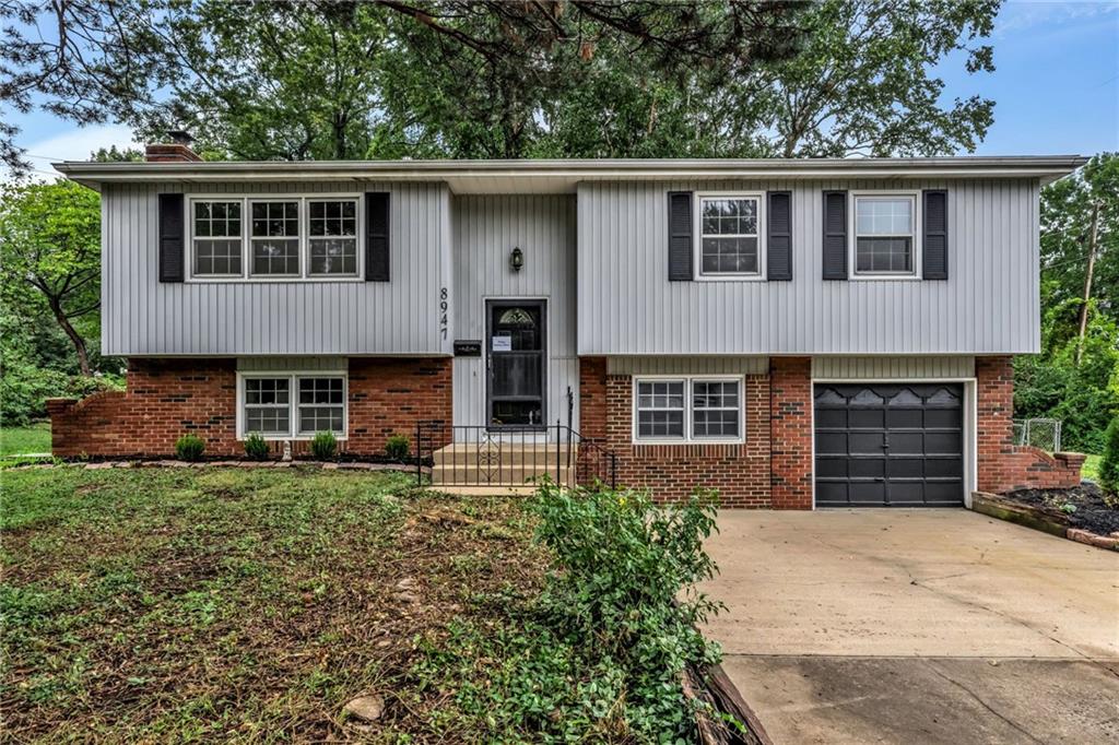 Listing Photo MLS #HMS2576591