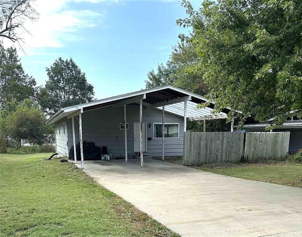 Listing Photo MLS #HMS2577135