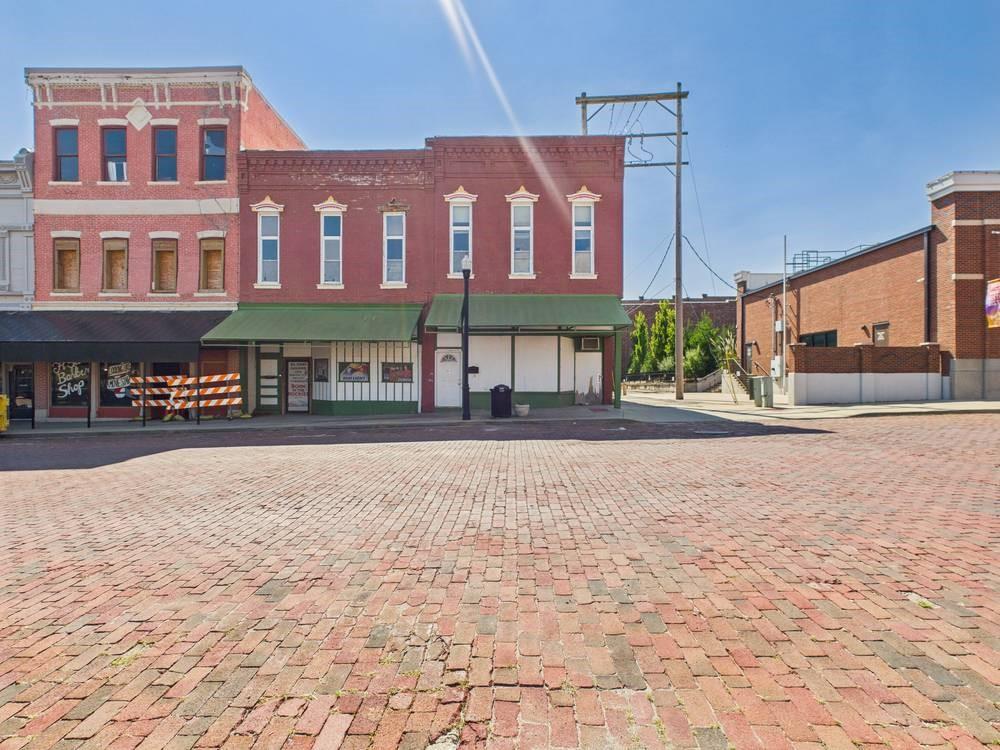 Listing Photo MLS #HMS2577697