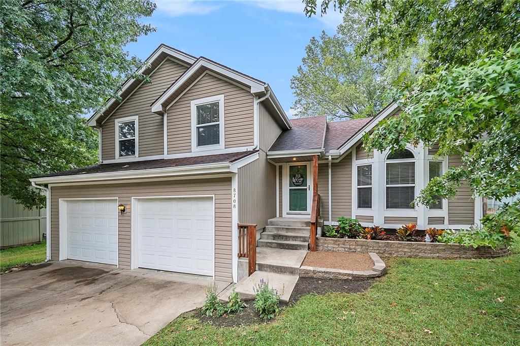 Listing Photo MLS #HMS2577699