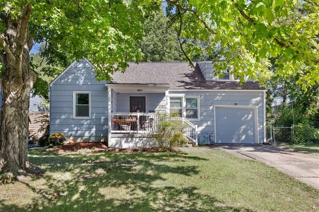 Listing Photo MLS #HMS2577713