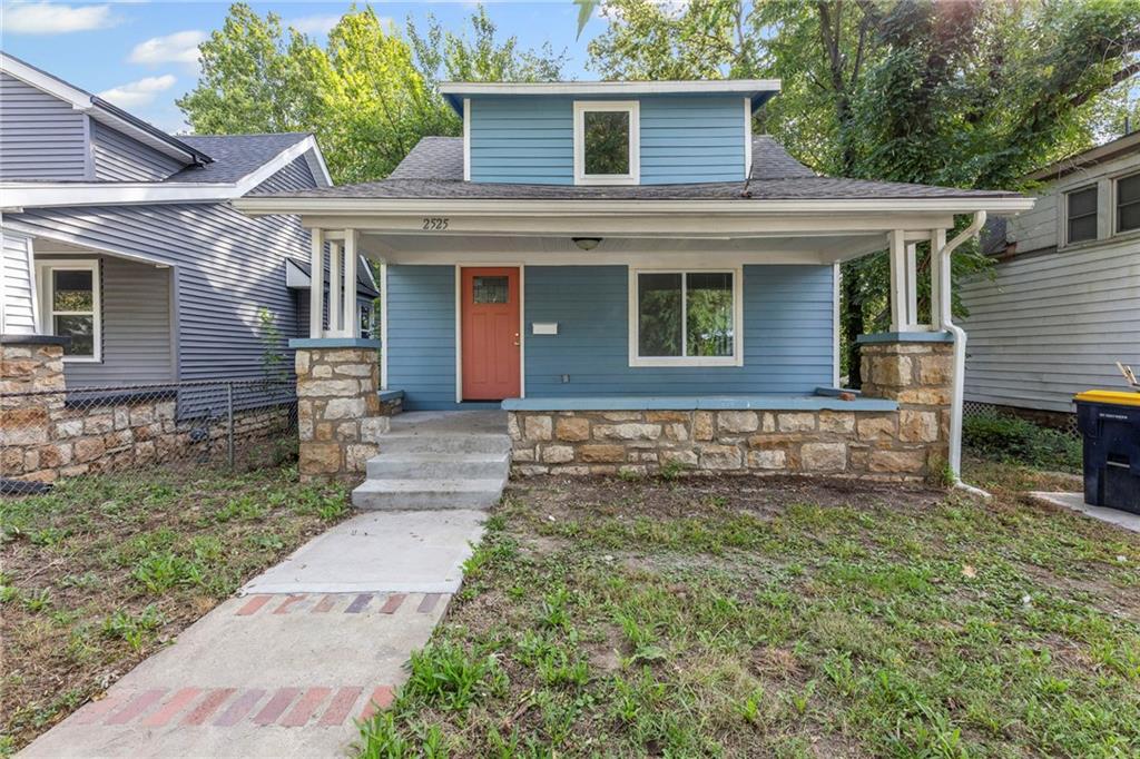 Listing Photo MLS #HMS2577937