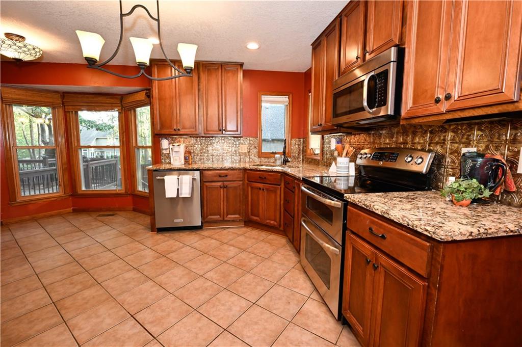 Listing Photo MLS #HMS2578454