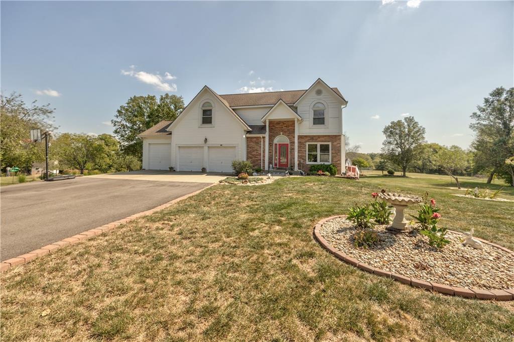 Listing Photo MLS #HMS2578766