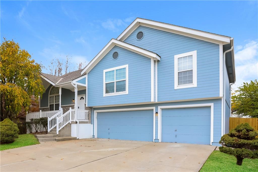 Listing Photo MLS #HMS2578806