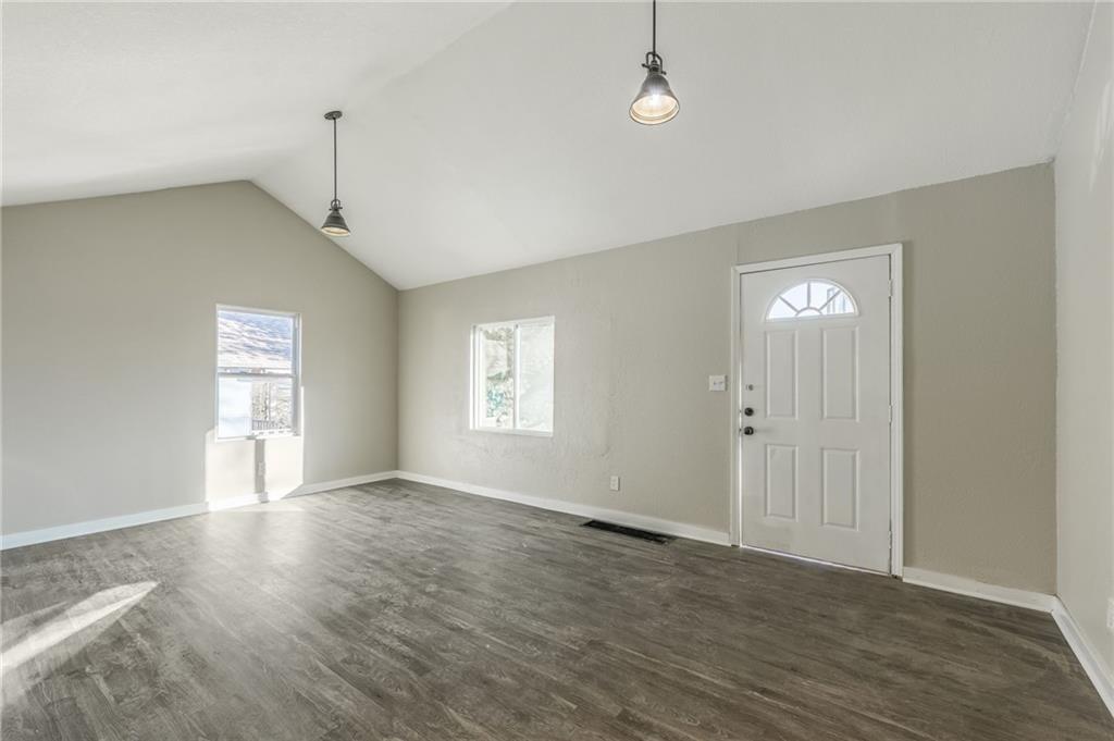 Listing Photo MLS #HMS2579671