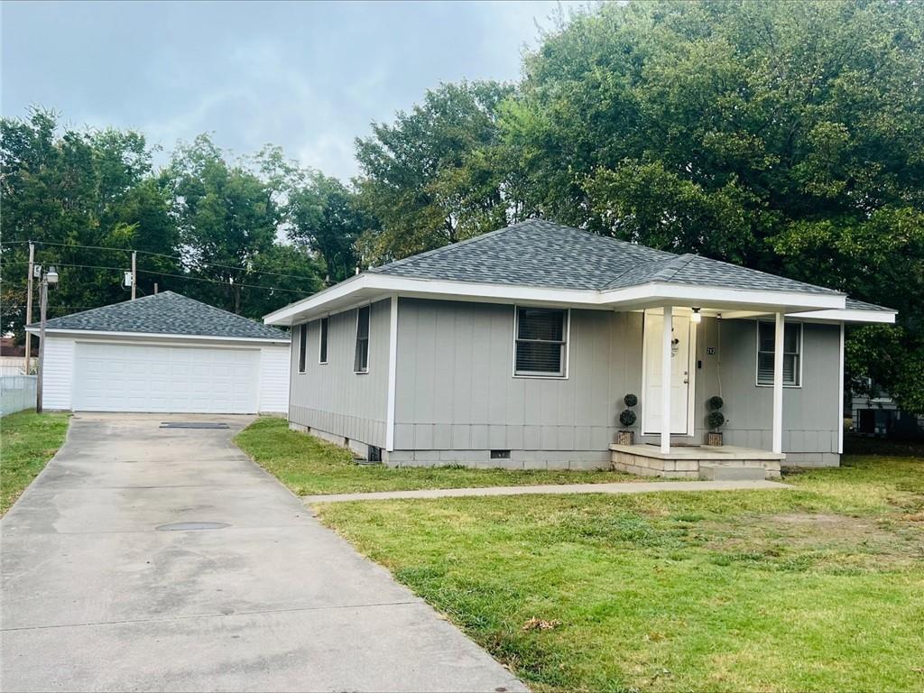 Listing Photo MLS #HMS2579807