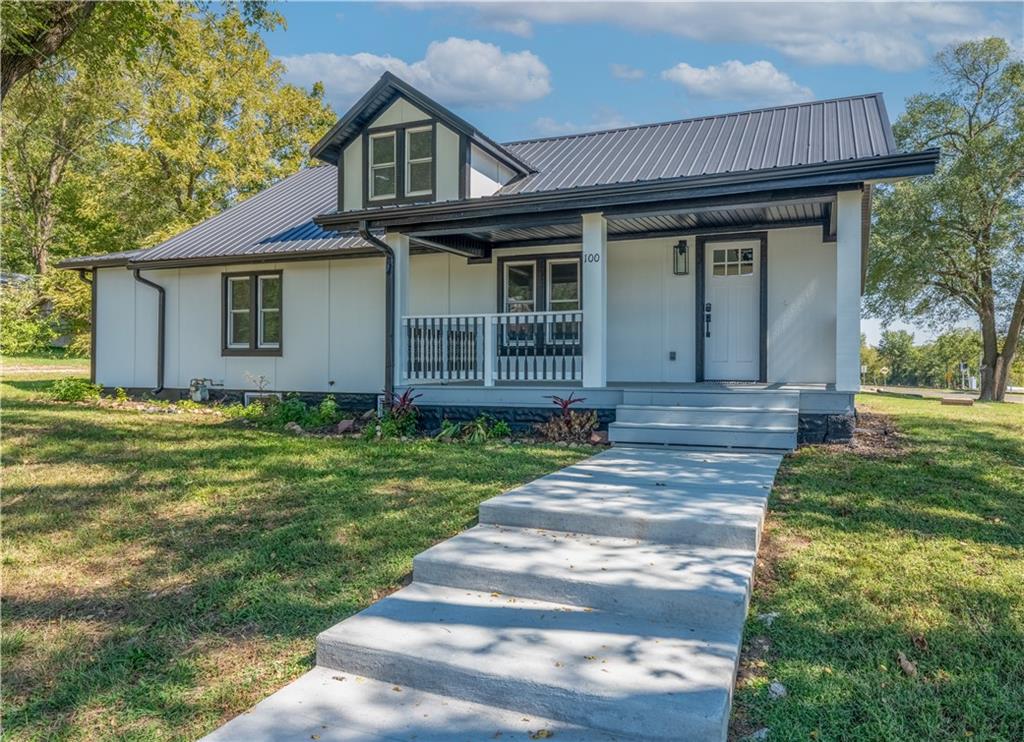 Listing Photo MLS #HMS2579966