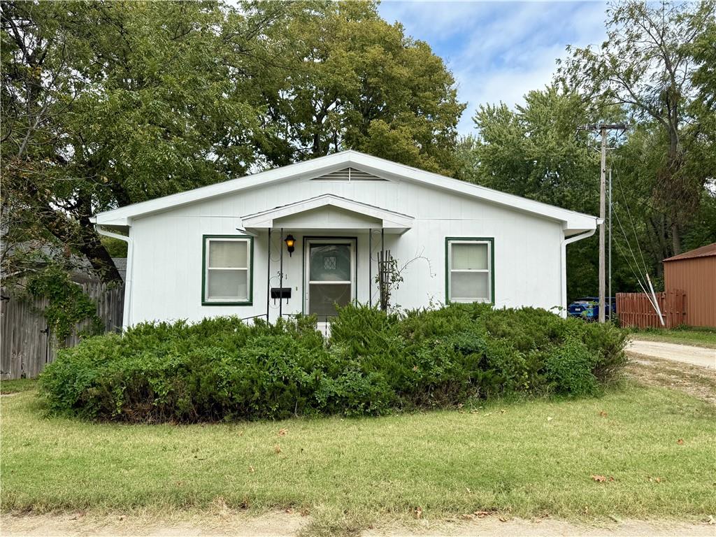Listing Photo MLS #HMS2581034