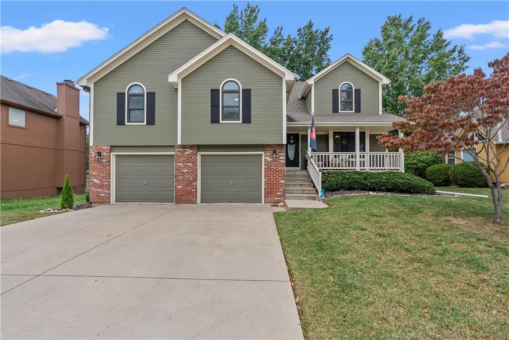 Listing Photo MLS #HMS2581727