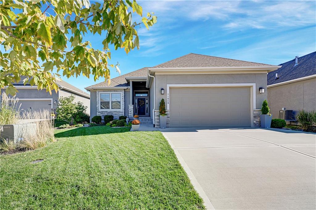 Listing Photo MLS #HMS2581913