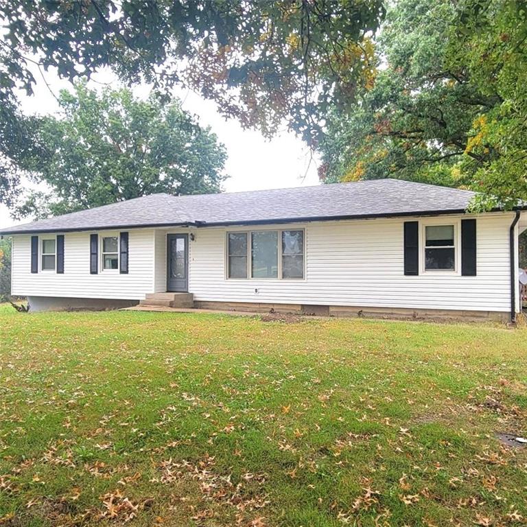 Listing Photo MLS #HMS2582097