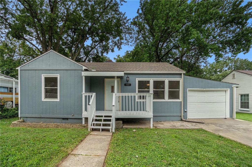 Listing Photo MLS #HMS2582257