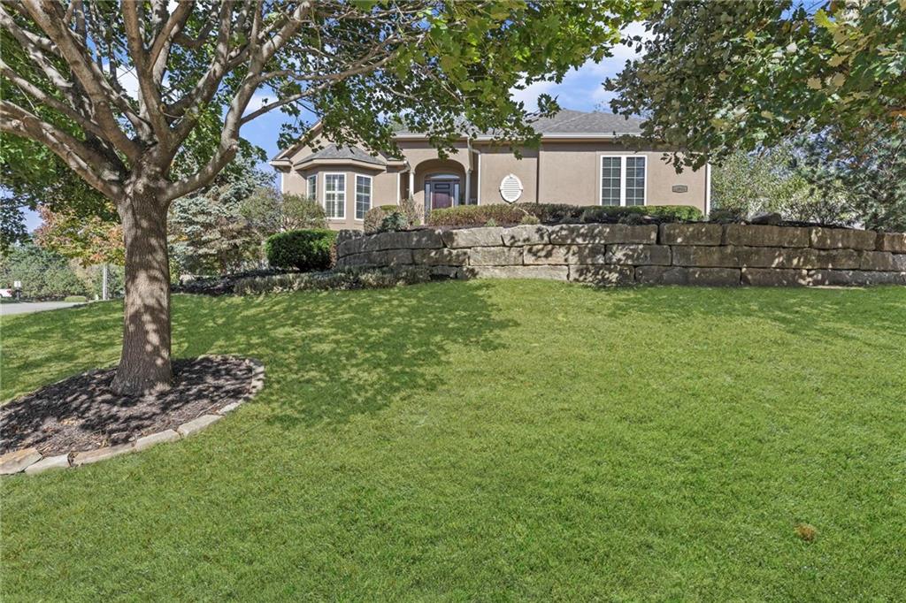 Listing Photo MLS #HMS2582436