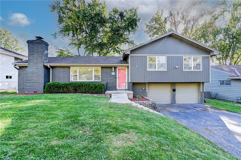 Listing Photo MLS #HMS2582450