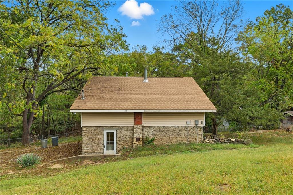 Listing Photo MLS #HMS2582515