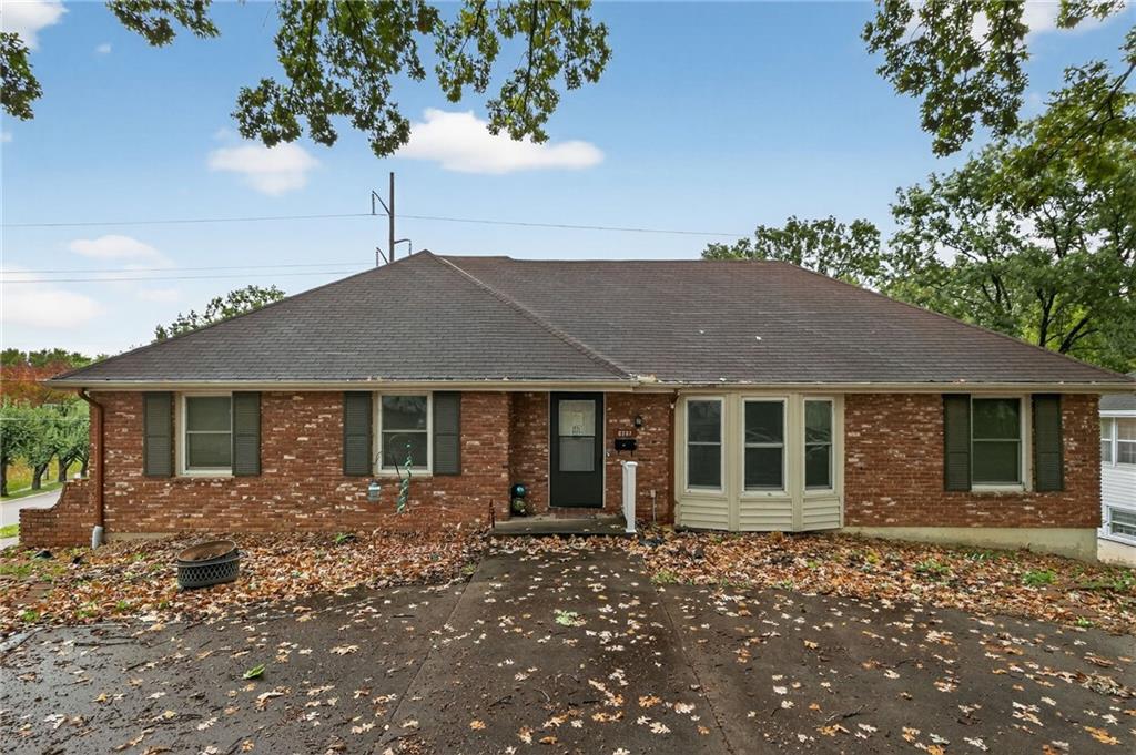 Listing Photo MLS #HMS2582591