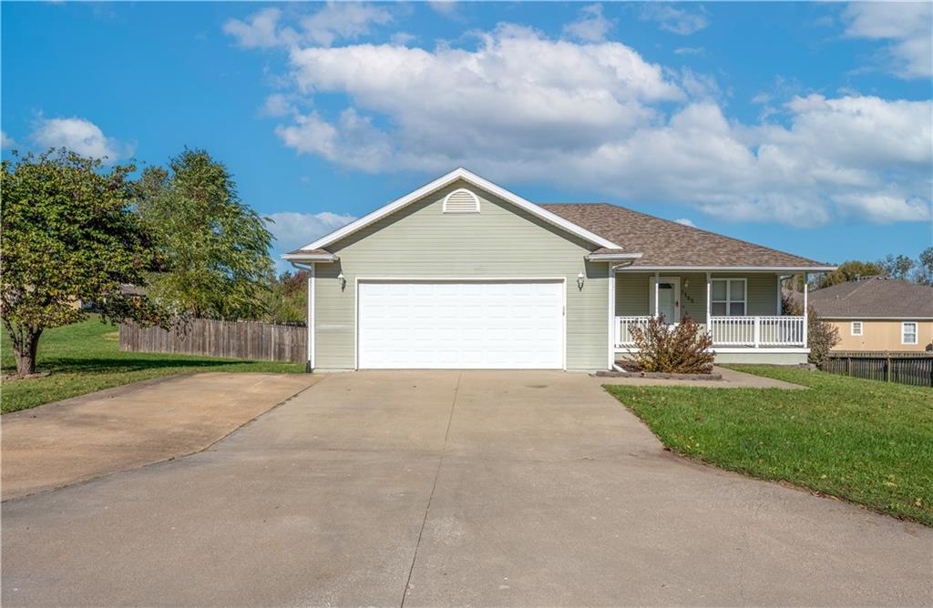 Listing Photo MLS #HMS2582911
