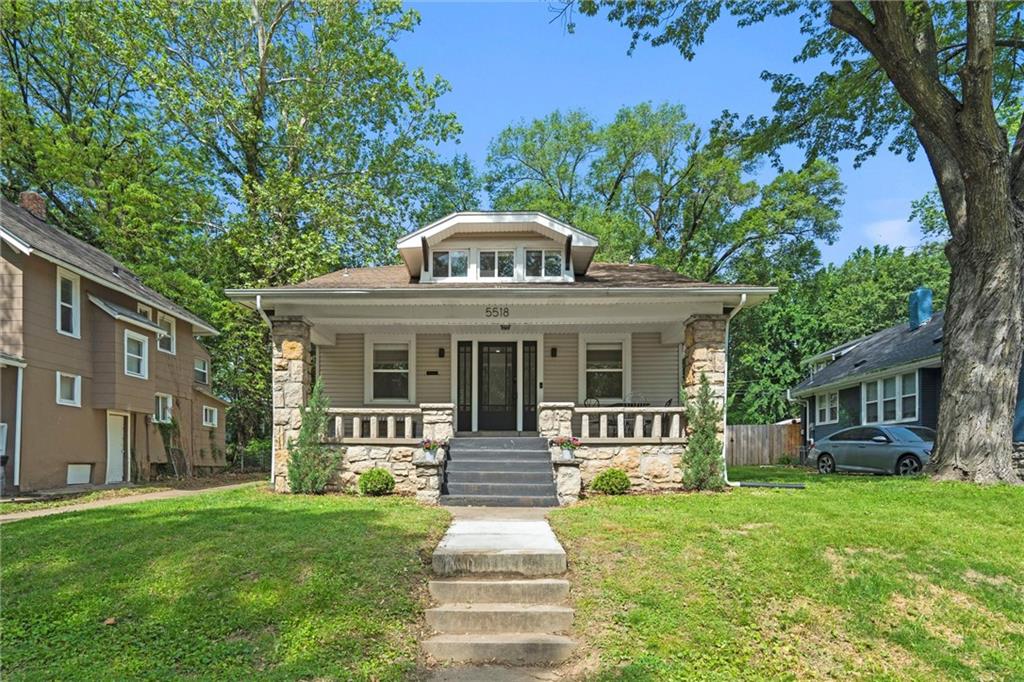 Listing Photo MLS #HMS2582947