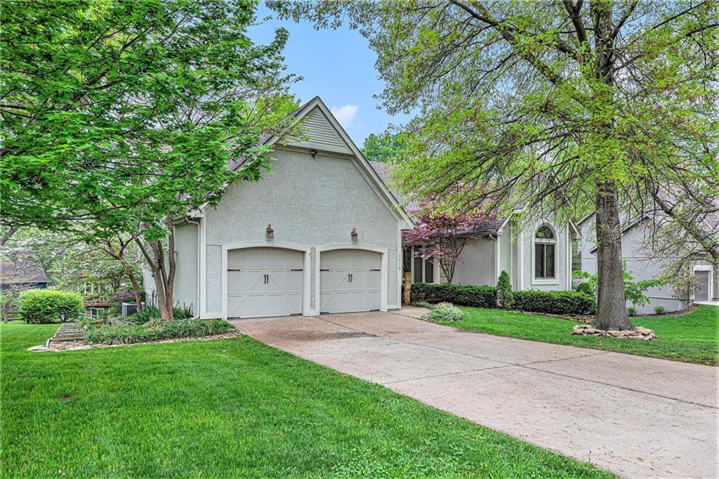Listing Photo MLS #HMS2583066
