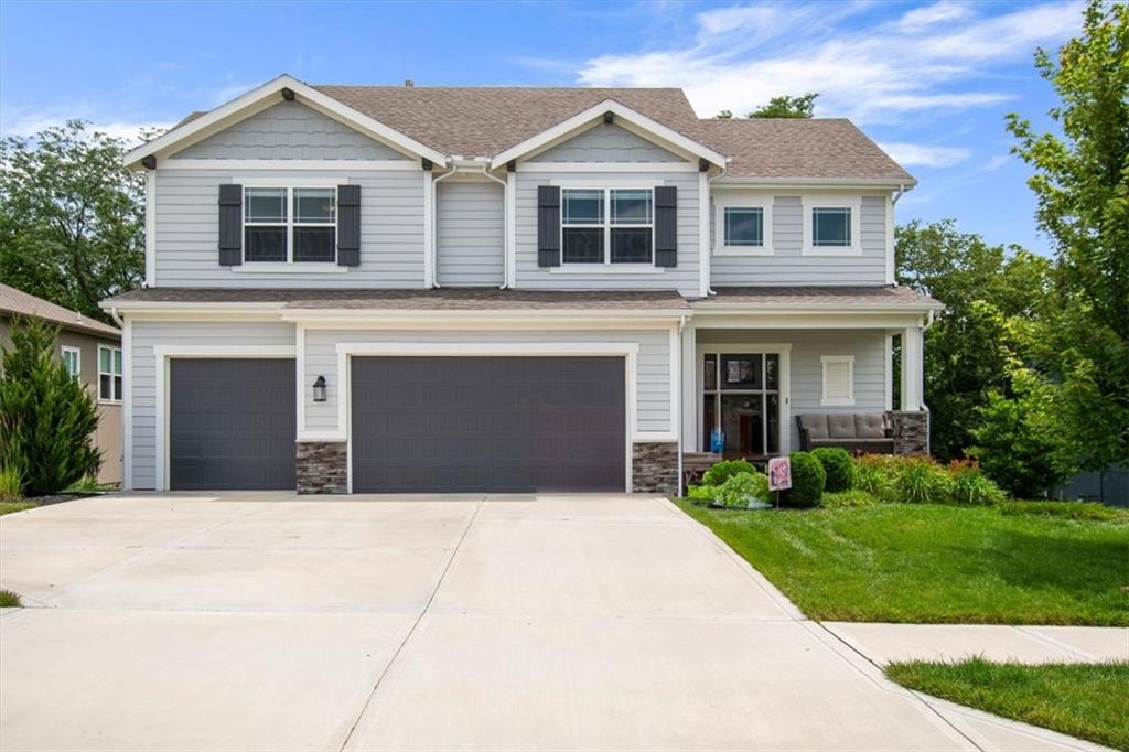 Listing Photo MLS #HMS2583070