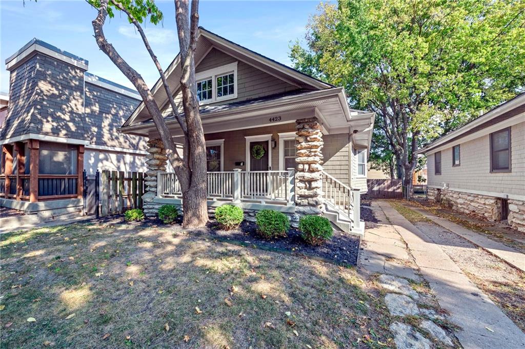 Listing Photo MLS #HMS2583072