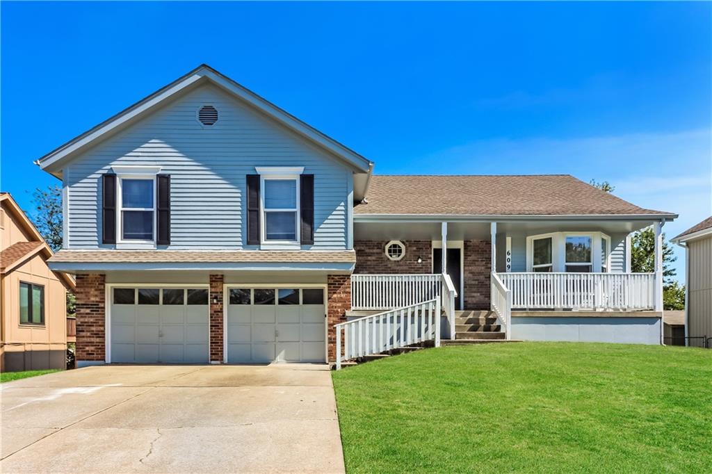 Listing Photo MLS #HMS2583205