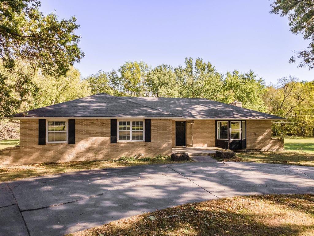 Listing Photo MLS #HMS2583222