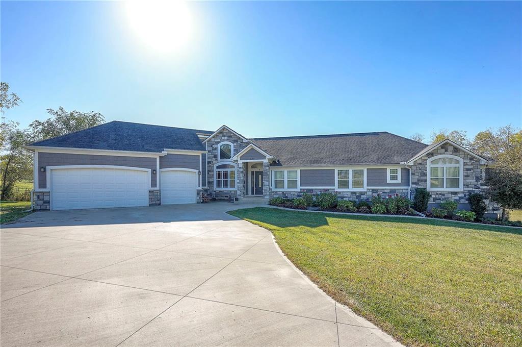 Listing Photo MLS #HMS2583279