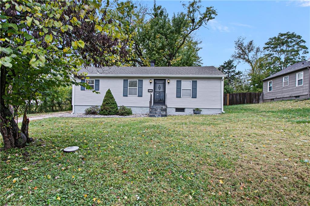 Listing Photo MLS #HMS2583309