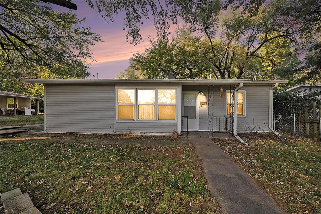 Listing Photo MLS #HMS2583459