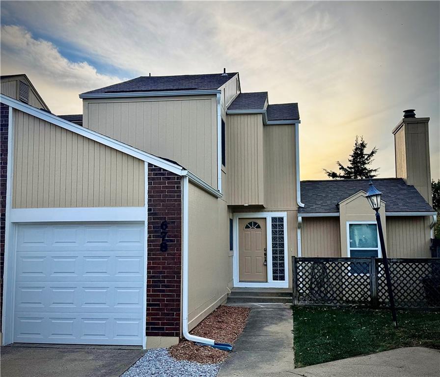 Listing Photo MLS #HMS2583766