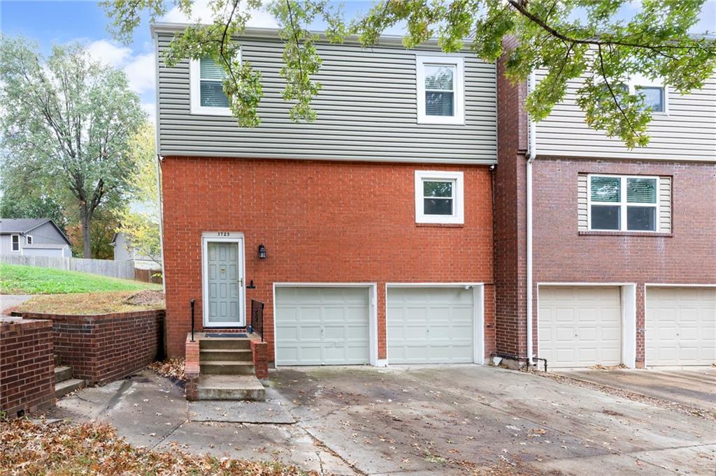 Listing Photo MLS #HMS2583887