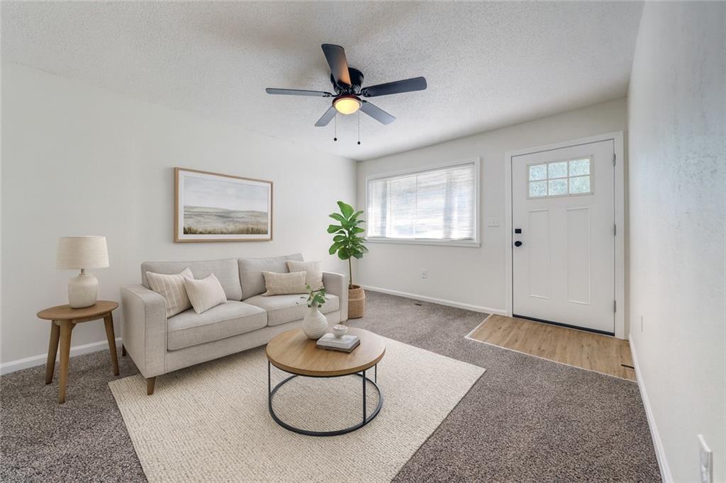 Listing Photo MLS #HMS2583911