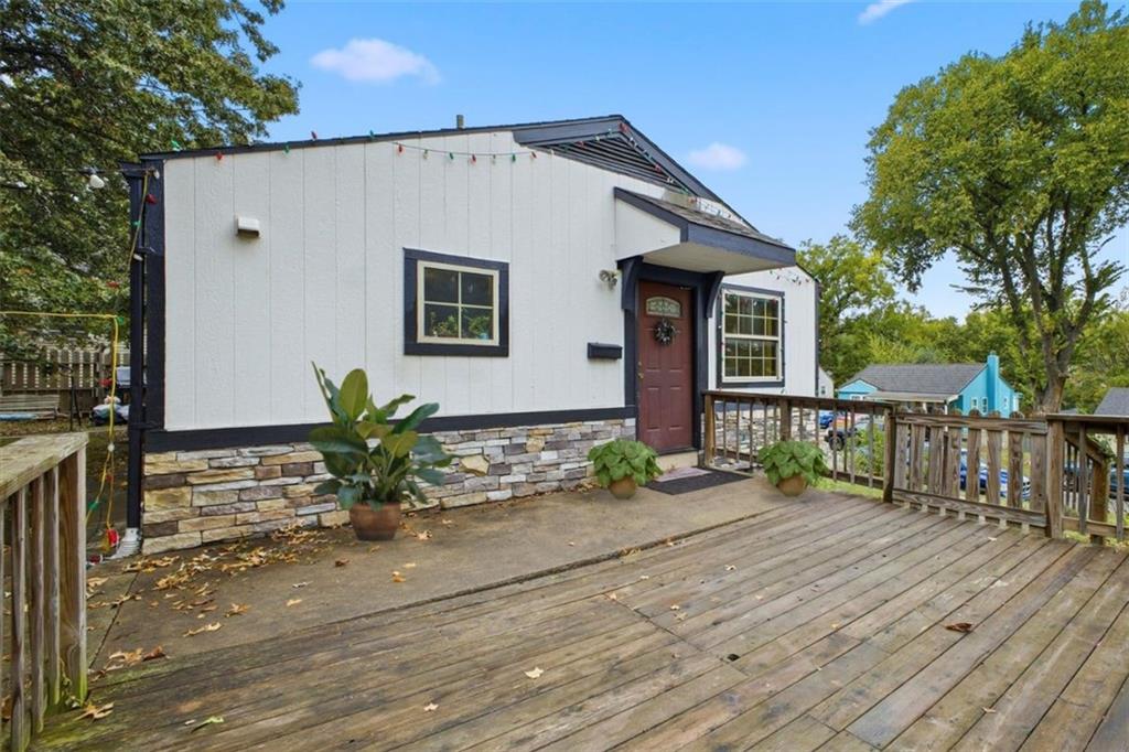 Listing Photo MLS #HMS2584029