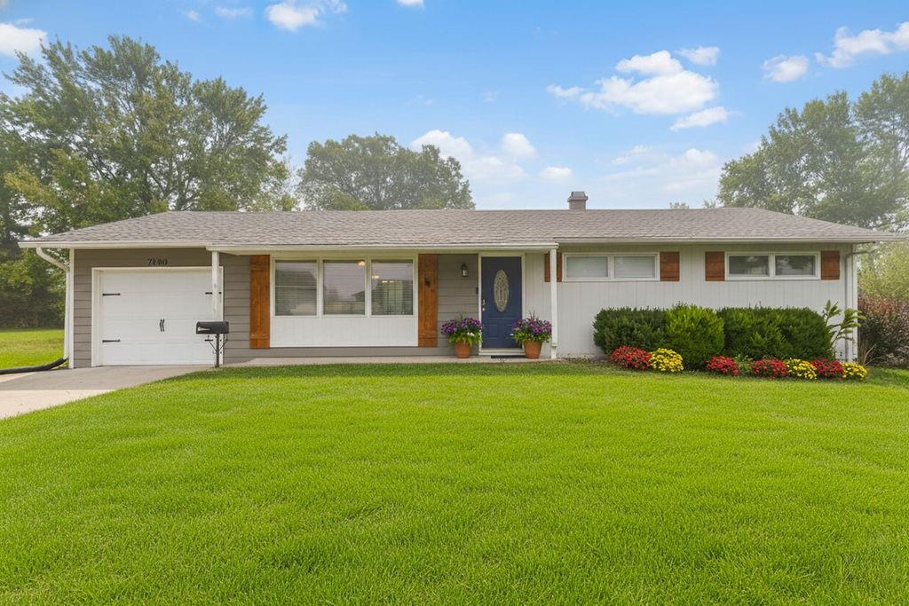 Listing Photo MLS #HMS2584151