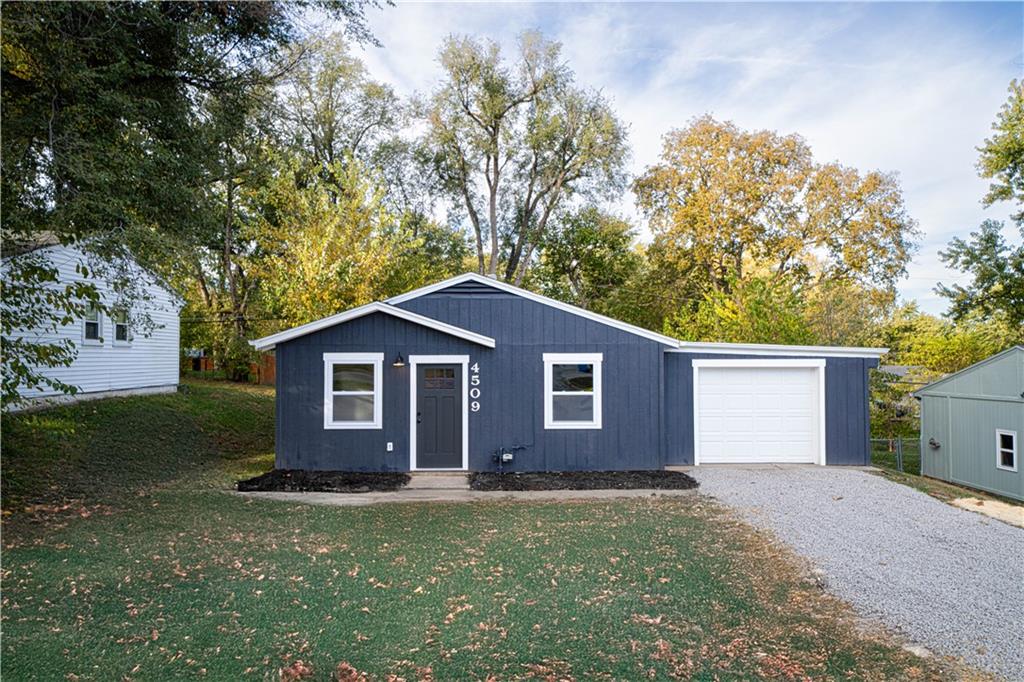 Listing Photo MLS #HMS2584916