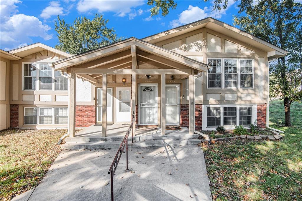 Listing Photo MLS #HMS2584989