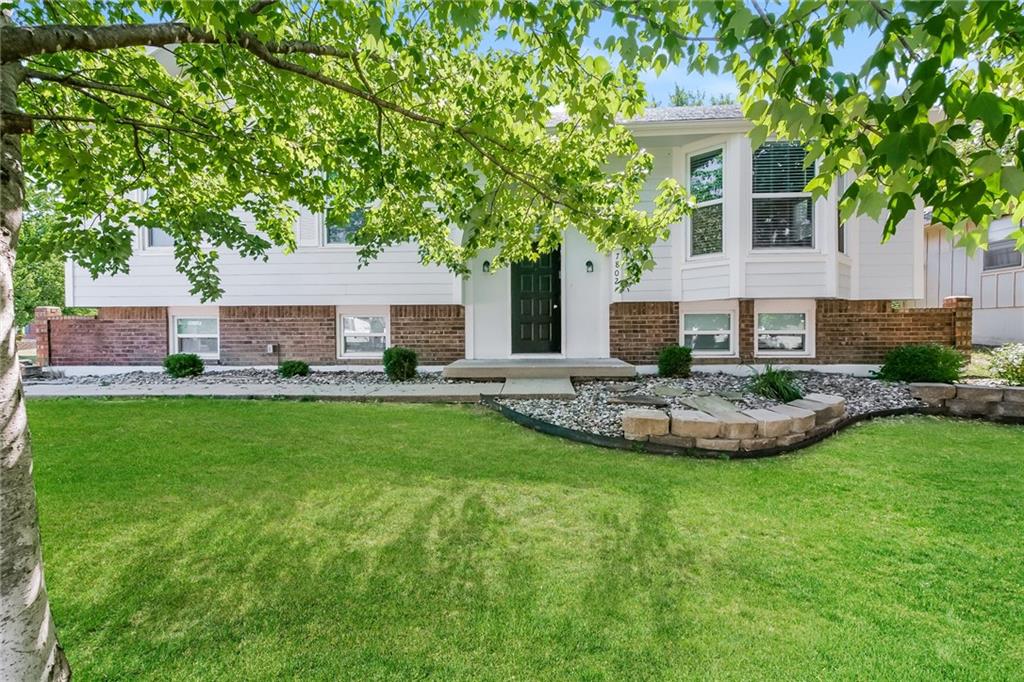 Listing Photo MLS #HMS2585071