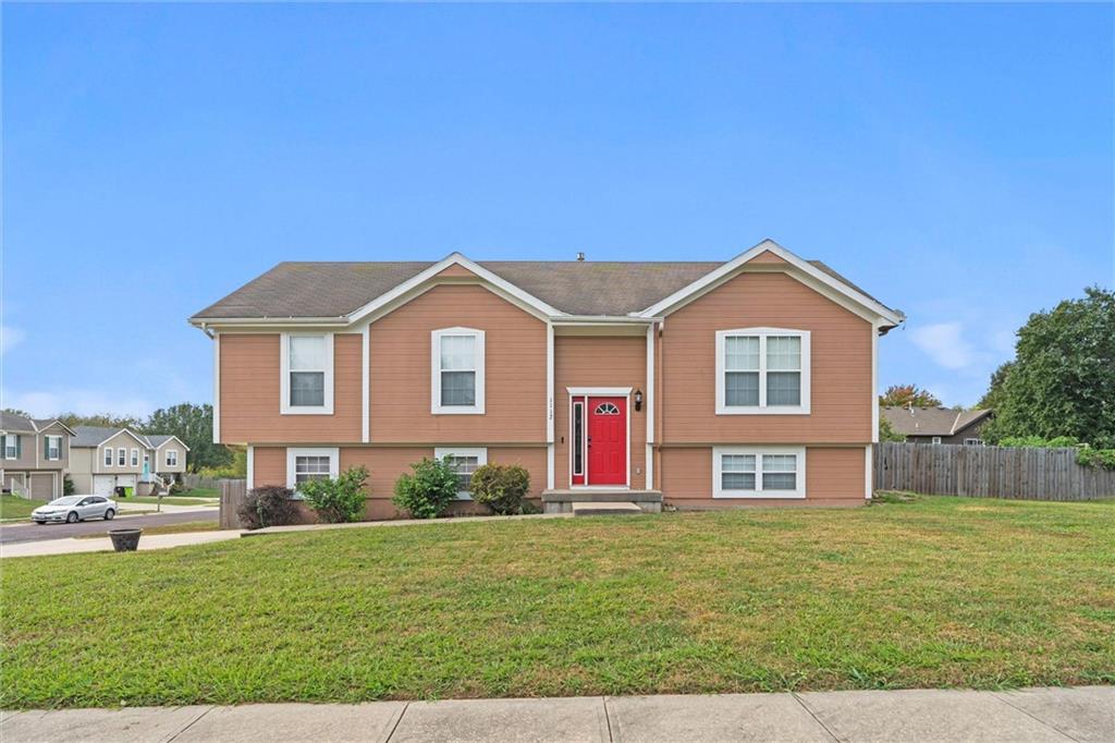 Listing Photo MLS #HMS2585323