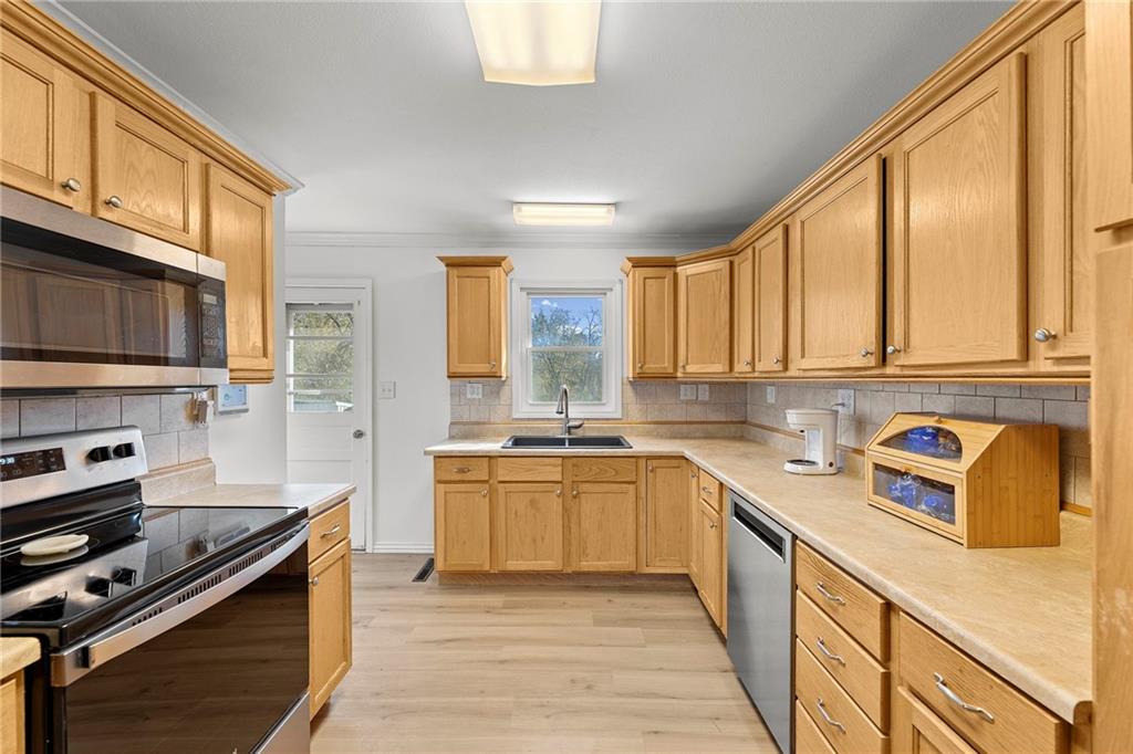 Listing Photo MLS #HMS2586482