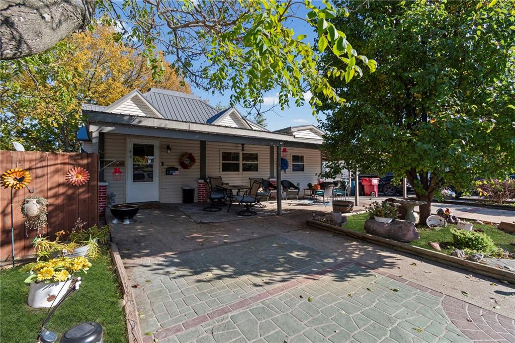 Listing Photo MLS #HMS2586777