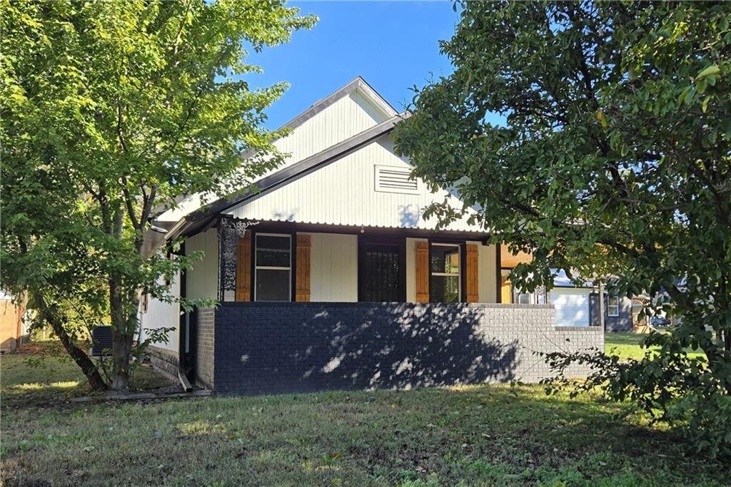 Listing Photo MLS #HMS2586834